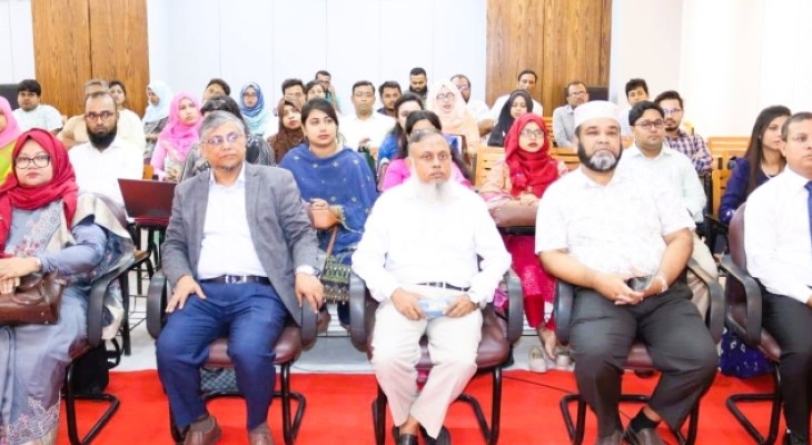খুকৃবিতে আন্তর্জাতিক মানের ওবিই কারিকুলাম প্রশিক্ষণ সম্পন্ন